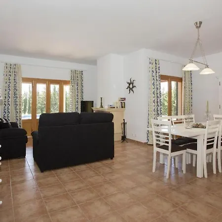 Villa Punta Colet