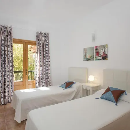 Villa Punta Colet